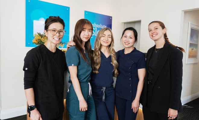 the-absolute-dental-team-photo